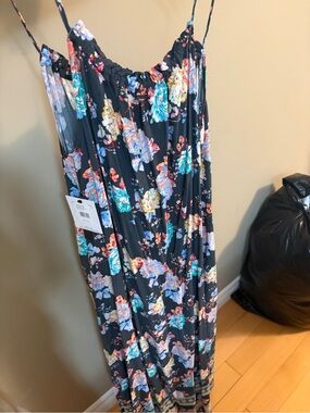 O’Neill floral maxi dress small BNWT